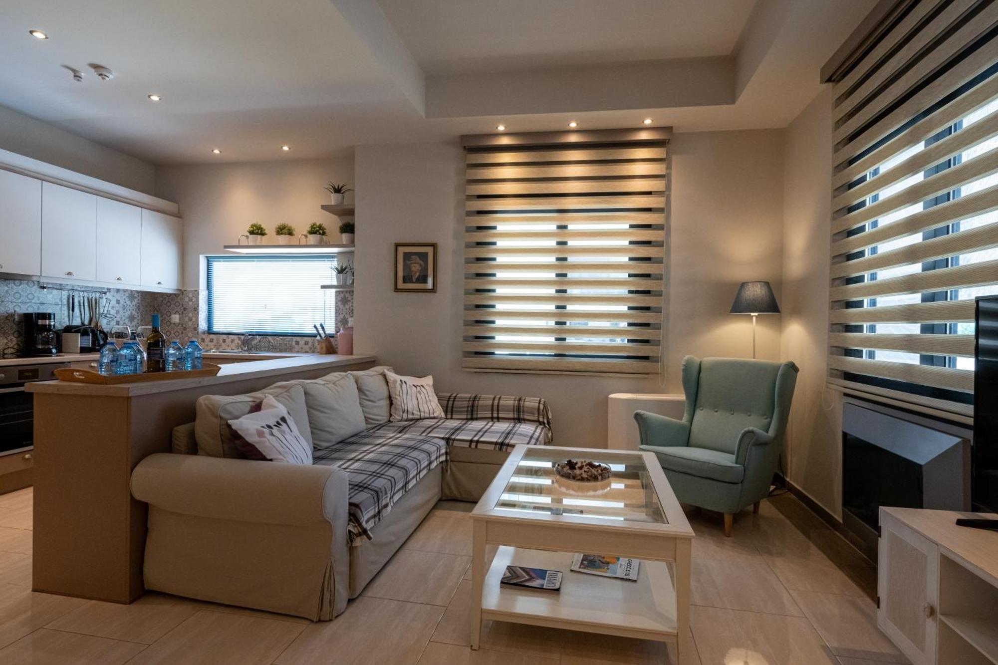 Thalias Quarters - Kalamata Mediterranean Villas エクステリア 写真