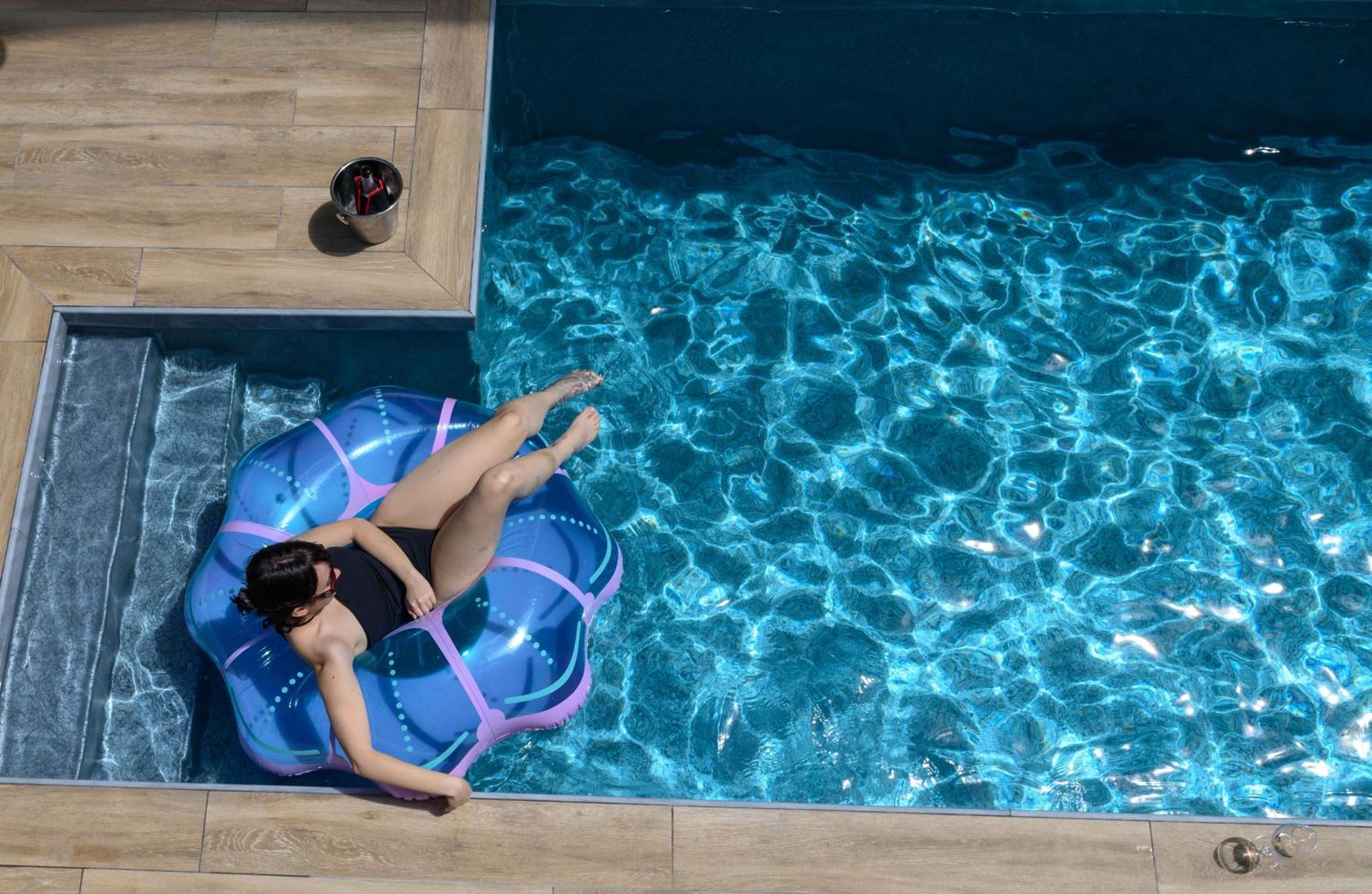Thalias Quarters - Kalamata Mediterranean Villas エクステリア 写真